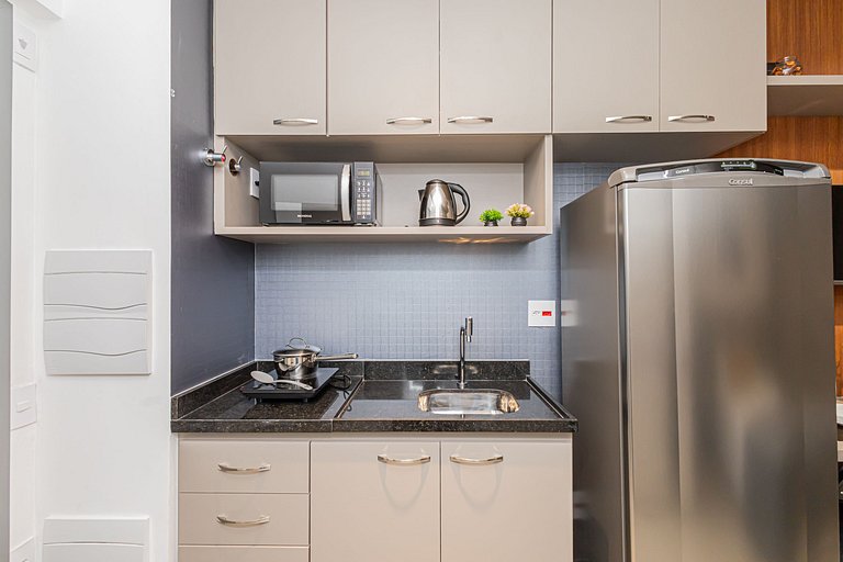 Studio 308 Entre os Jardins, Pinheiros e Paulista.