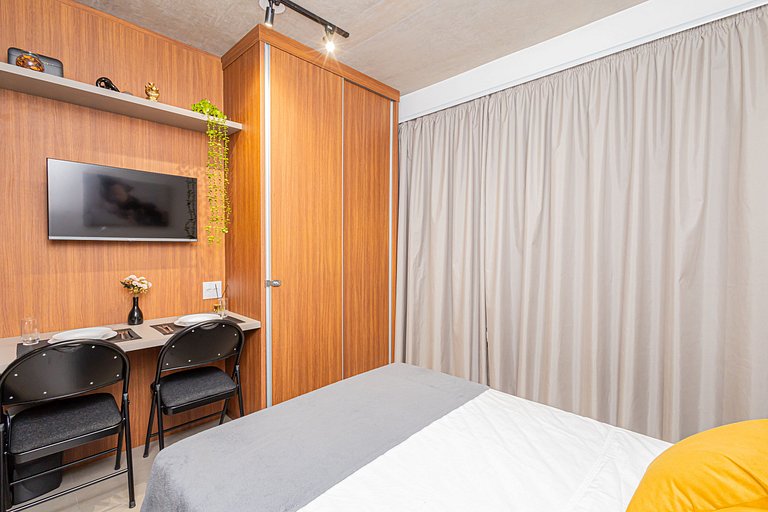 Studio 308 Entre os Jardins, Pinheiros e Paulista.