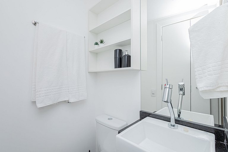 Studio 308 Entre os Jardins, Pinheiros e Paulista.