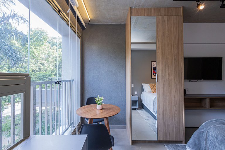 Studio 305 Jardins Luxuoso - Vidro anti-ruído