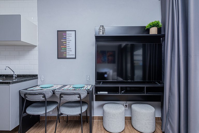 Studio 210 Completo no Bairro Vila Madalena