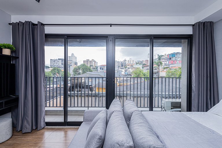 Studio 210 Completo no Bairro Vila Madalena