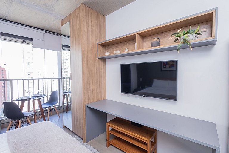 Studio 1011 Jardins Completo Charme