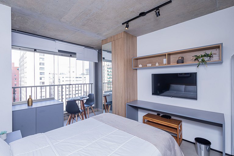 Studio 1011 Jardins Completo Charme