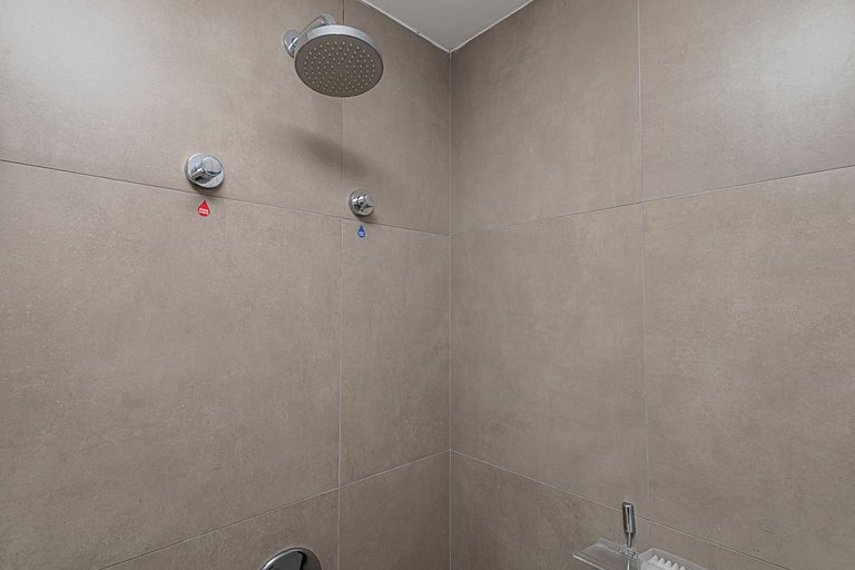 VN Ueno 306 Elegante Aconchegante.