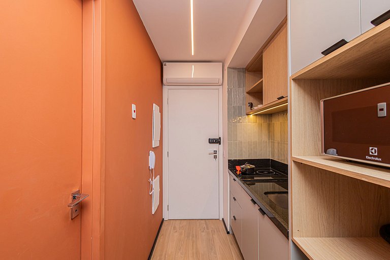 Esquina Pinheiros 504 Completo Aconchegante