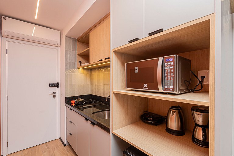 Esquina Pinheiros 504 Completo Aconchegante