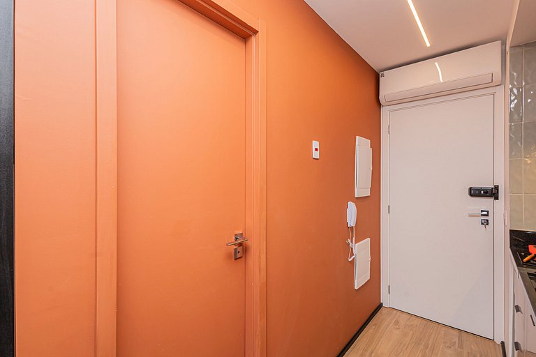 Esquina Pinheiros 504 Completo Aconchegante