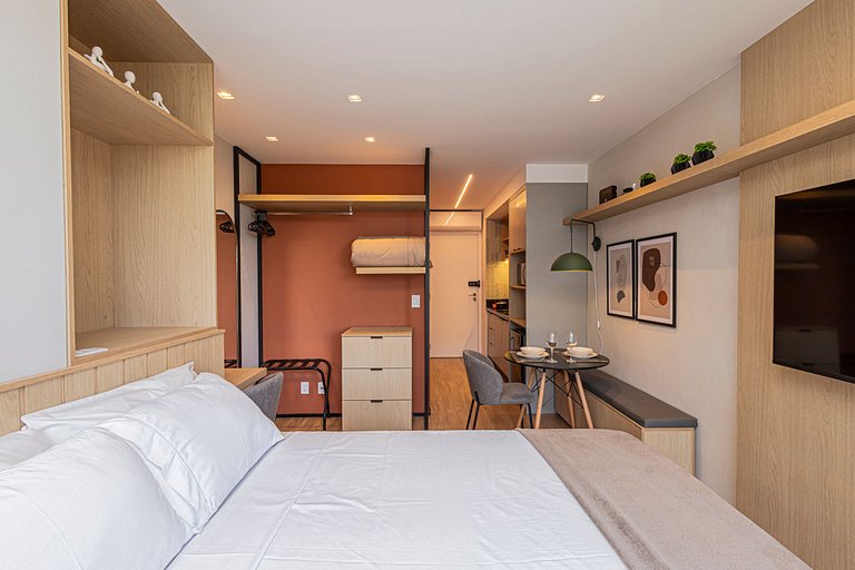 Esquina Pinheiros 504 Completo Aconchegante