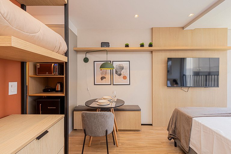 Esquina Pinheiros 504 Completo Aconchegante