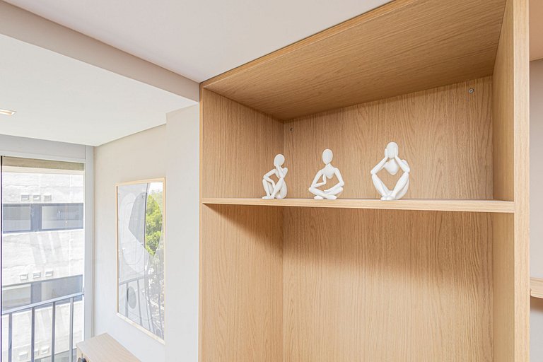 Esquina Pinheiros 504 Completo Aconchegante