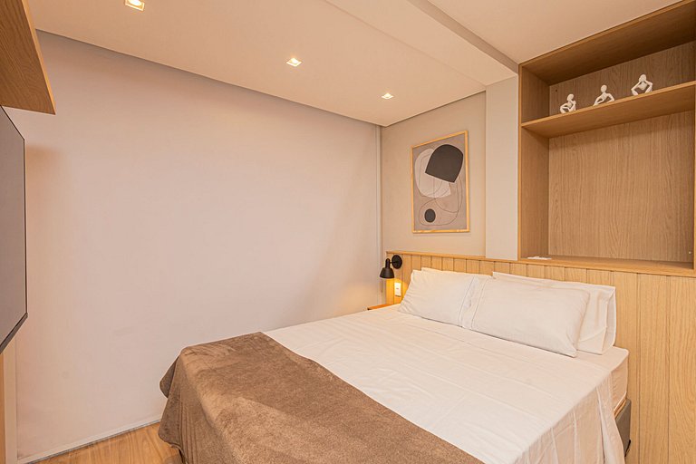 Esquina Pinheiros 504 Completo Aconchegante