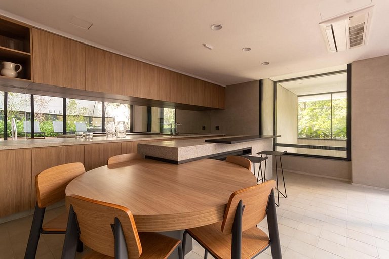 Esquina Pinheiros 504 Completo Aconchegante