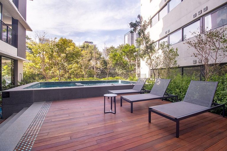 Esquina Pinheiros 504 Completo Aconchegante