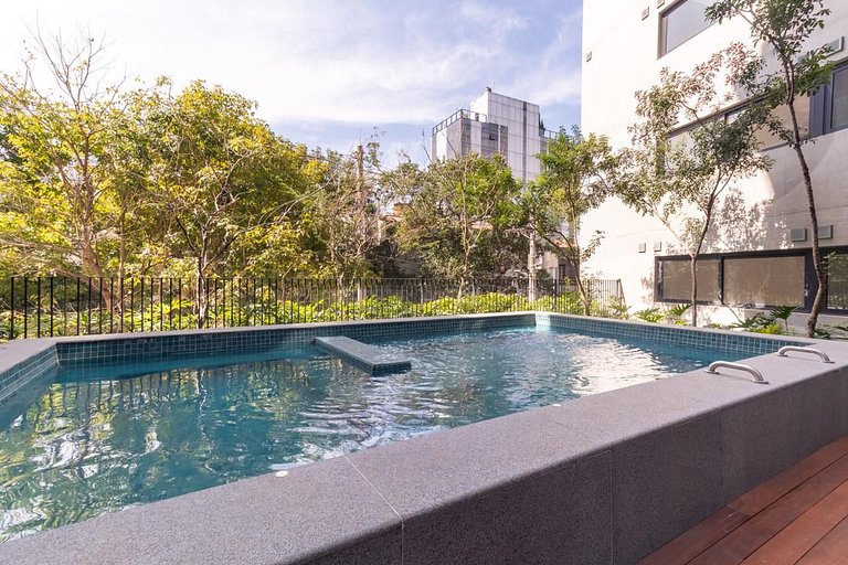 Esquina Pinheiros 504 Completo Aconchegante