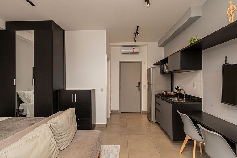 Studio 905 Pinheiros - Completo e Aconchegante