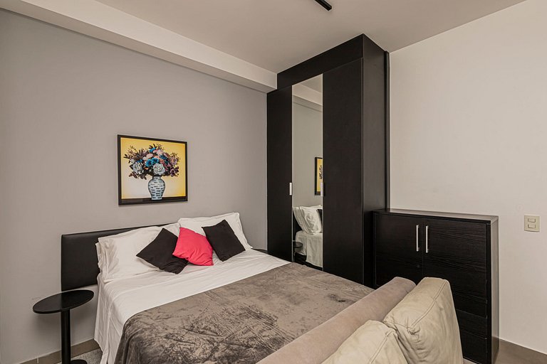 Studio 905 Pinheiros - Completo e Aconchegante