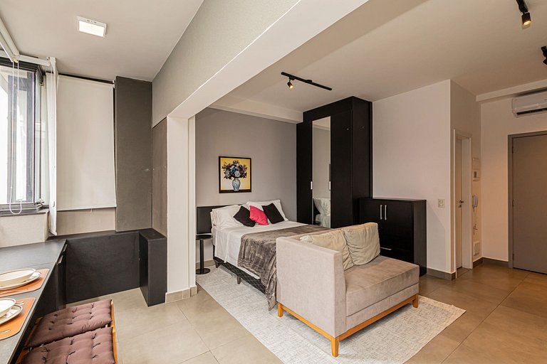 Studio 905 Pinheiros - Completo e Aconchegante