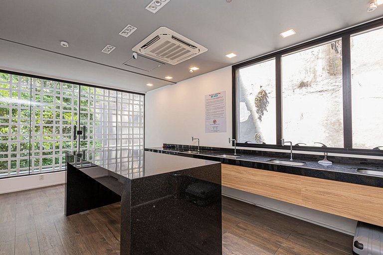 Studio 905 Pinheiros - Completo e Aconchegante