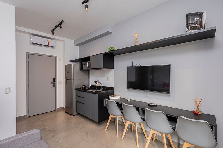 Studio 905 Pinheiros - Completo e Aconchegante