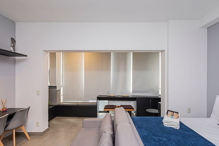 Studio 905 Pinheiros - Completo e Aconchegante