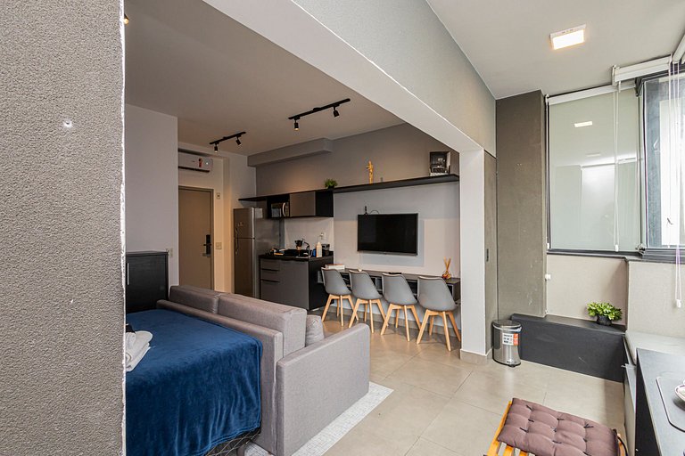 Studio 905 Pinheiros - Completo e Aconchegante