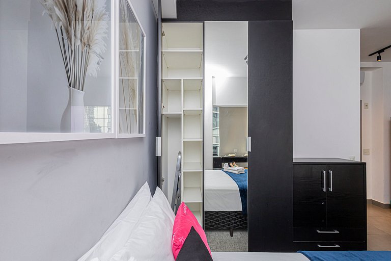 Studio 905 Pinheiros - Completo e Aconchegante
